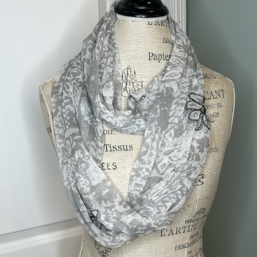 Cejon infinity scarf, glitter flower embroidered